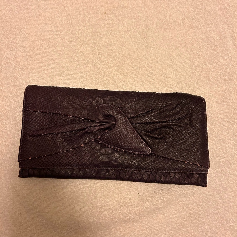 Sobella Elegant dark purple Clutch